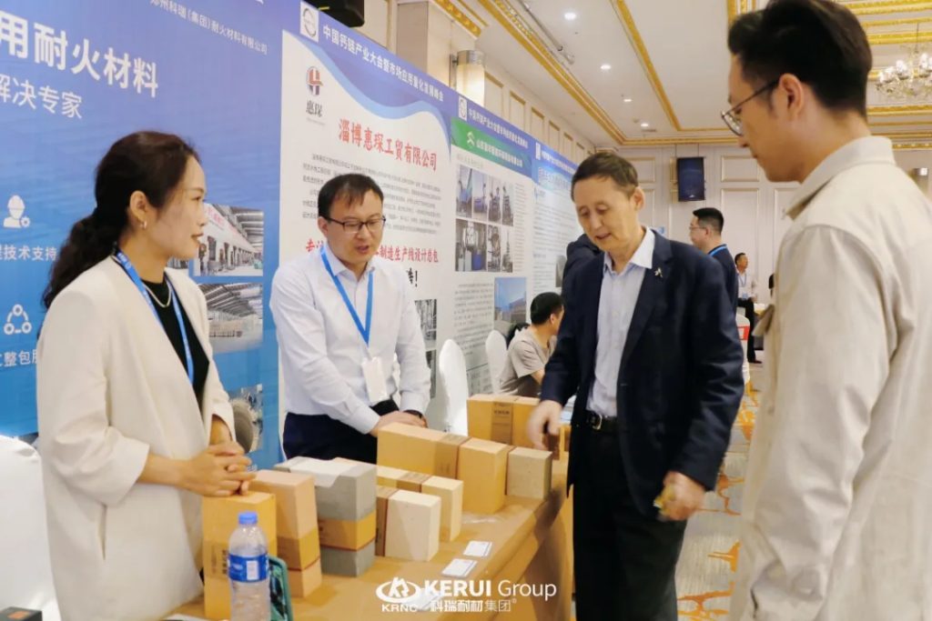 滚球官网耐材亮相中国钙链产业大会，展示创新成果，发展行业新趋势！